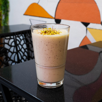 Pista Kesar Milkshake